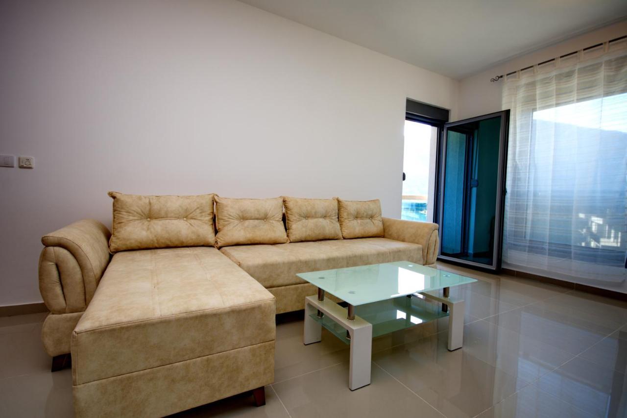 Apartment Dobrota Tomici  Exterior photo